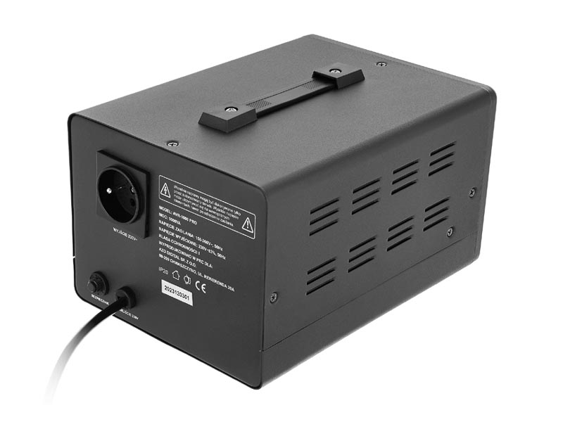 Stabilizator napięcia AVR-1000 PRO 1000VA / 600W    Cena: 239,00 PLN