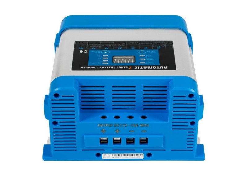 Ładowarka sieciowa 12 V do akumulatorów BC-20 PRO 20A (230V/12V) LCD 7 stopni ładowania   Cena: 419,00 PLN