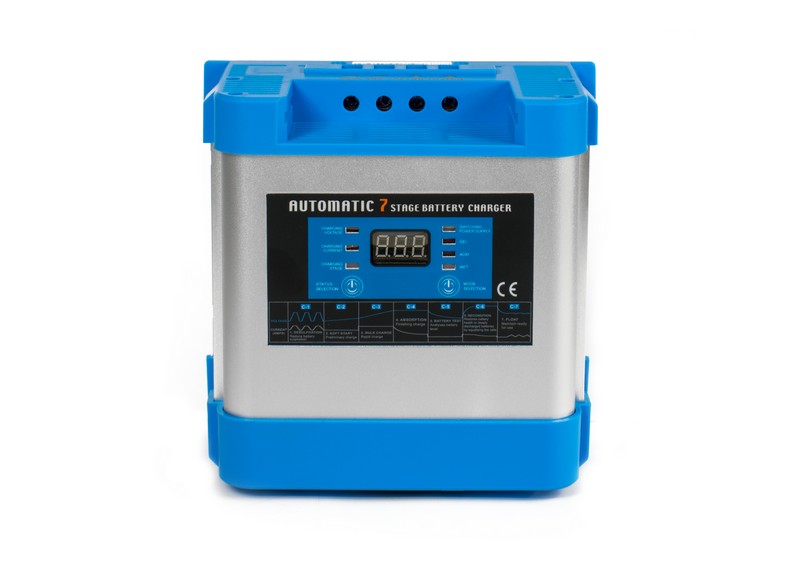 Ładowarka sieciowa 12 V do akumulatorów BC-20 PRO 20A (230V/12V) LCD 7 stopni ładowania   Cena: 419,00 PLN